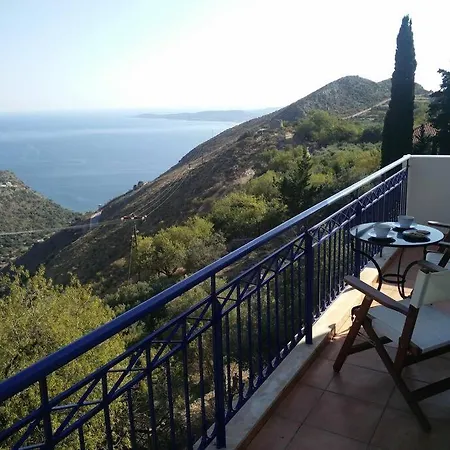 בית נופש Traditional Sea View Vacation In Kourouklata